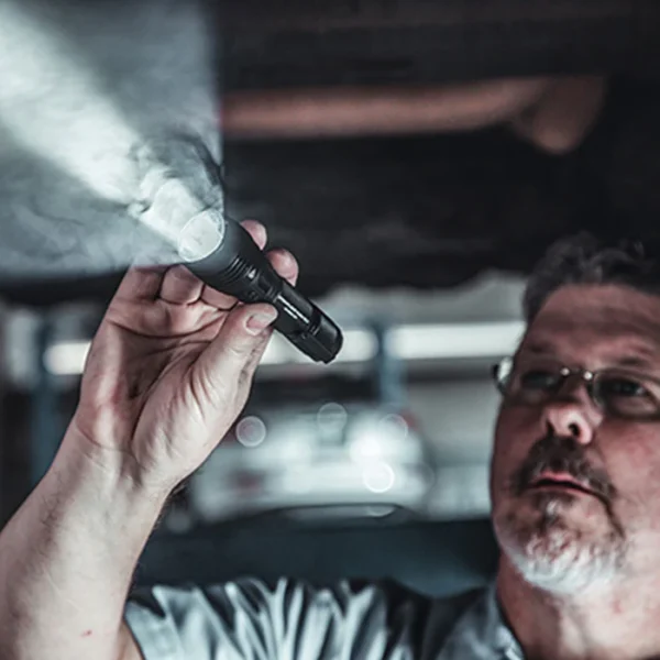 LAMPARA PROTAC HL-X CON USB